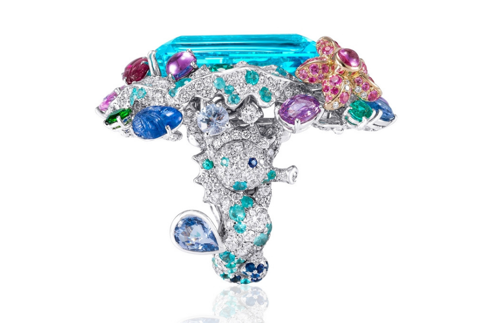 High endjewelry matters Anna Hu bracelet Jewelry fish Bizzita 1