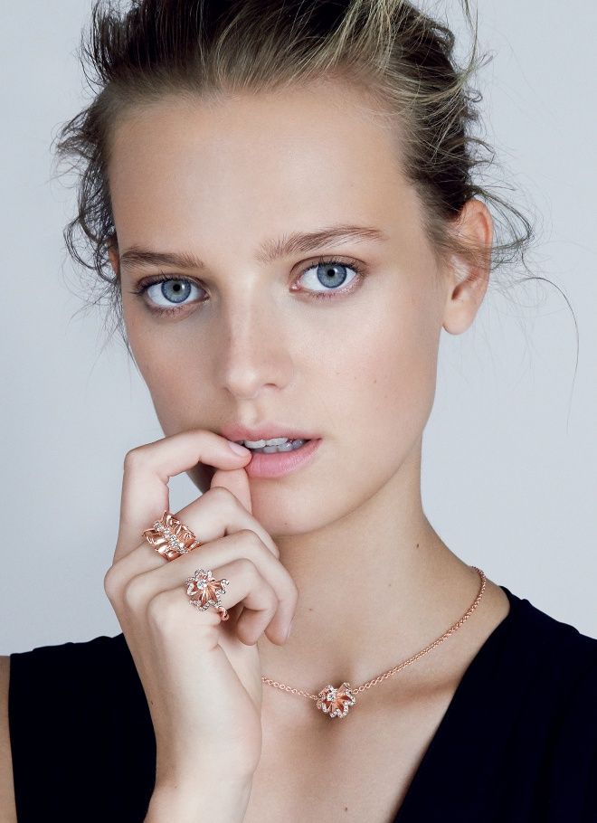 Archi Dior Ring pendant model
