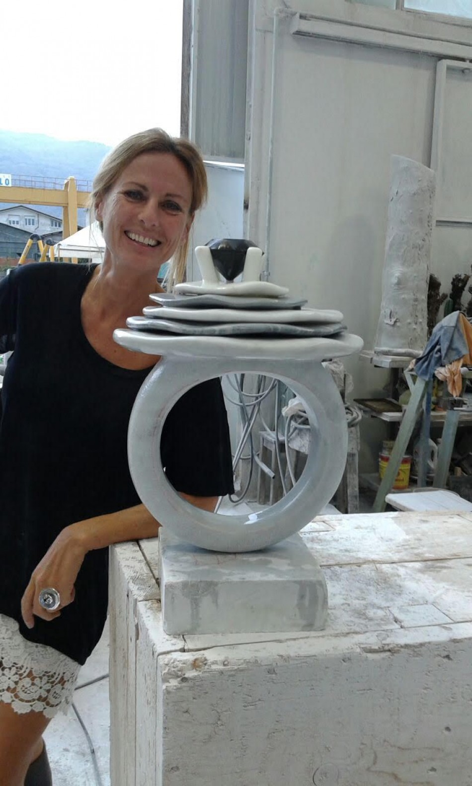 Meet designer Claudia Hamers and her magical world of rings! 