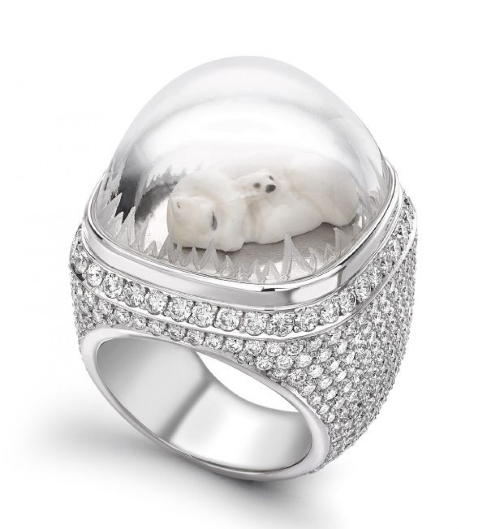 How Theo Fennell’s polar bear ring may help you reflect on life.